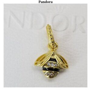 PANDORA Shine Gold Plated Queen Bee Pendant Charm